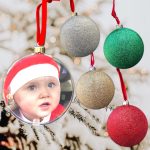 ΧΡΙΣΤΟΥΓΕΝΝΙΑΤΙΚΗ ΜΠΑΛΑ ΠΛΑΚΕ ΜΕ ΓΚΛΙΤΕΡ ΚΑΙ ΦΩΤΟΓΡΑΦΙΑ - Image 2