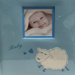 ΑΛΜΠΟΥΜ-ΓΑΛΑΖΙΟ''ΒΑΒΥ''ΜΕ ΠΡΟΒΑΤΑΚΙ ΚΑΙ ΦΩΤΟΓΡΑΦΙΑ 29X32CM - Image 2