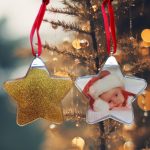 ΧΡΙΣΤΟΥΓΕΝΝΙΑΤΙΚΗ ΜΠΑΛΑ ΔΙΑΦΑΝΗ ΑΣΤΕΡΙ ΜΕ ΧΡΥΣΟ ΓΚΛΙΤΕΡ ΦΩΤΟΓΡΑΦΙΑ