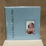 ΑΛΜΠΟΥΜ-ΓΑΛΑΖΙΟ ΜΕ ΣΤΡΑΣ ΚΑΙ ΦΩΤΟΓΡΑΦΙΑ