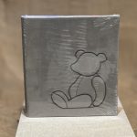 ΑΛΜΠΟΥΜ-ΓΚΡΙ ΒΕΛΟΥΔΙΝΟ ΜΕ ΑΡΚΟΥΔΑΚΙ