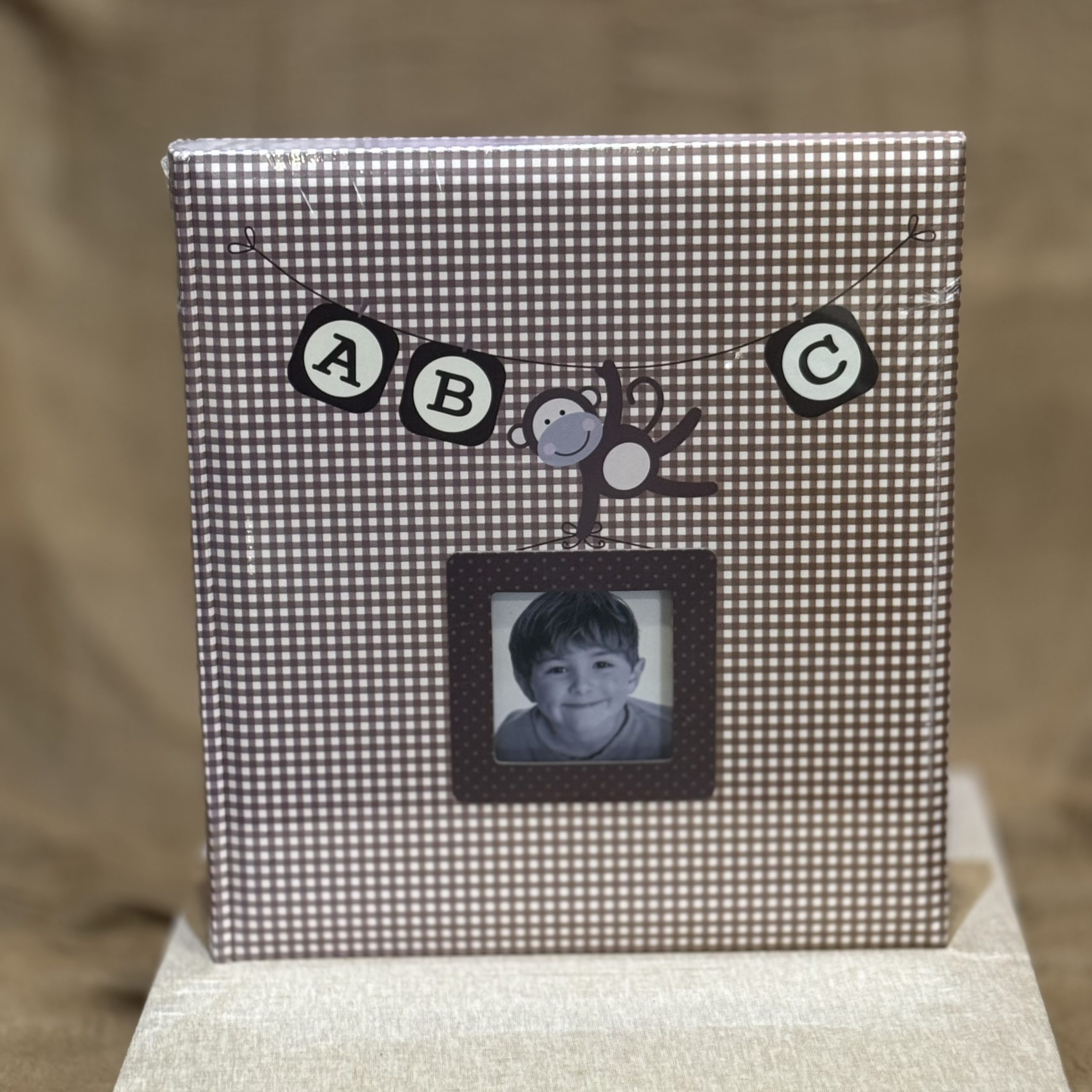 IMG_5638 ΑΛΜΠΟΥΜ-ΚΑΦΕ/ΛΕΥΚΟ ΜΕ ΦΩΤΟΓΡΑΦΙΑ 29X32CM - Image 1