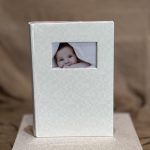 ΑΛΜΠΟΥΜ-ΛΕΥΚΟ ΜΕΤΑΛΙΖΕ ΜΕ ΦΩΤΟΓΡΑΦΙΑ 300 ΦΩΤΟΓΡΑΦΙΩΝ 10Χ15