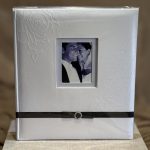 ΑΛΜΠΟΥΜ-ΛΕΥΚΟ ΜΕ ΜΑΥΡΗ ΚΟΡΔΕΛΑ ΡΙΖΟΧΑΡΤΟ - Image 3